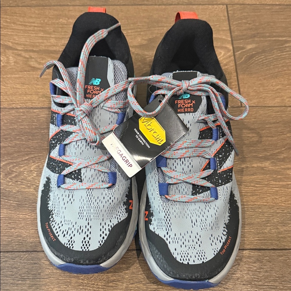 NWT New Balance Fresh Foam Hierro with Gray and Black Design